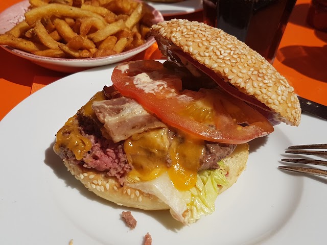 Baagaa Burger