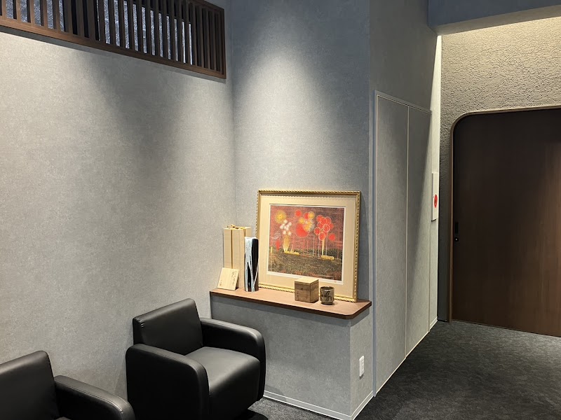 骨董品・美術品買取 緑和堂 横浜支店