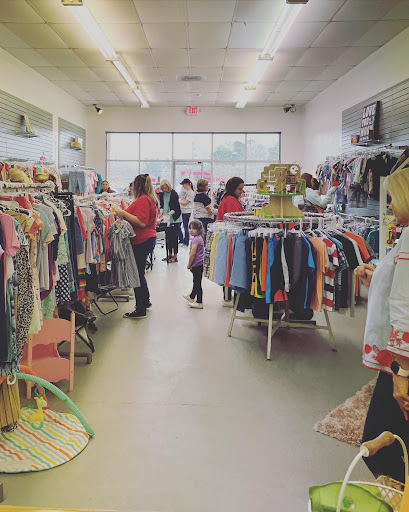 Jane and Bobbie's Childrens Consignment Boutique, LLC Gallery - United States