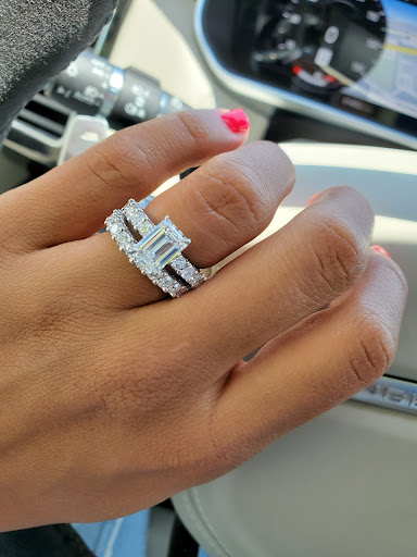 Liori Diamonds - Engagement Rings & Jewelry - Thumbnail