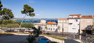 Photo n°2 de Docteur Meghann EJARGUE - Chirurgien vasculaire à La Ciotat (Chirurgien vasculaire)