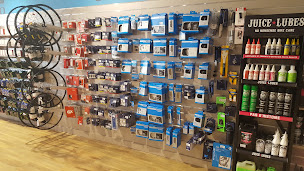 Photo n°13 de CULTURE VELO REIMS (Changement de Gerant le 23/04/2025) à Cormontreuil (Magasin d'articles de sports)