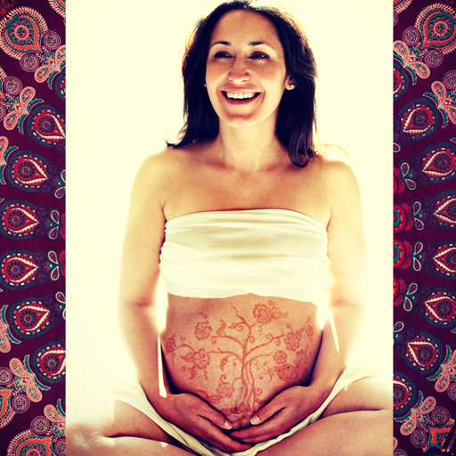 Om Henna - Visual
