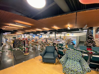 Barnes & Noble