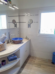 Photo n°13 de Mas de la Font de l'Aube - Location saisonnière à Mérindol-les-Oliviers (Maison d'hôtes)