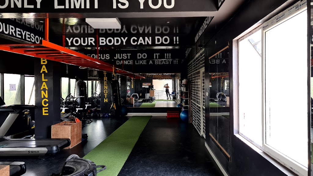 Aar Strength Fit Unisex Gym