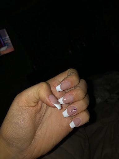 Tip And Toe Nails - Thumbnail