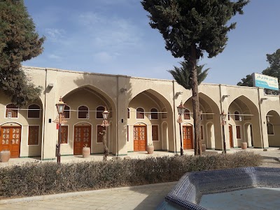 Photos of Na'een Tourism Hotel