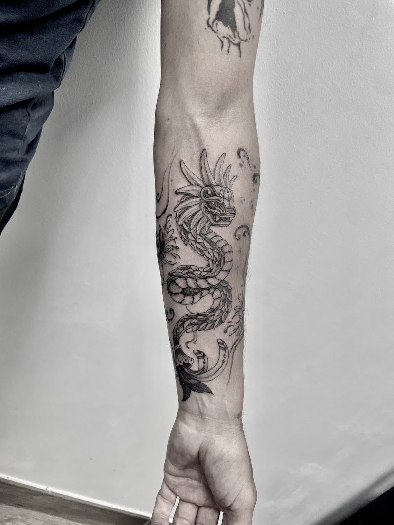 Itziar Sastre Tatuajes y Estetica