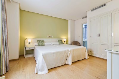 Photos of Hotel Plater&iacute;a.