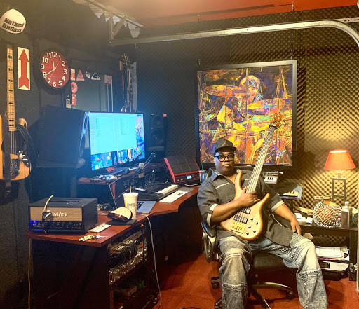 Studio-333 - Thumbnail