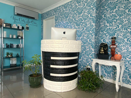 Adore Beauty Clinic - Thumbnail