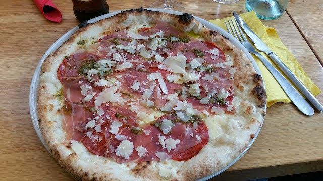 Zuppelli pizza