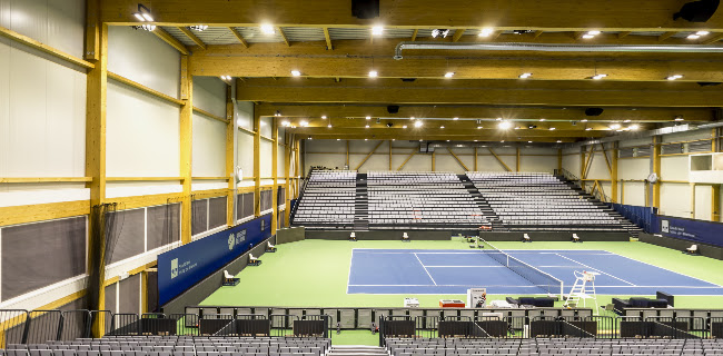Kommentare und Rezensionen über Swiss Tennis