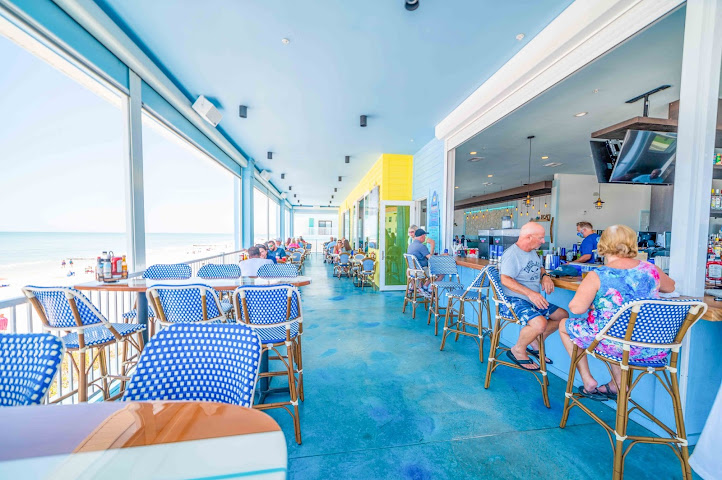 Caddy's Madeira Beach by null