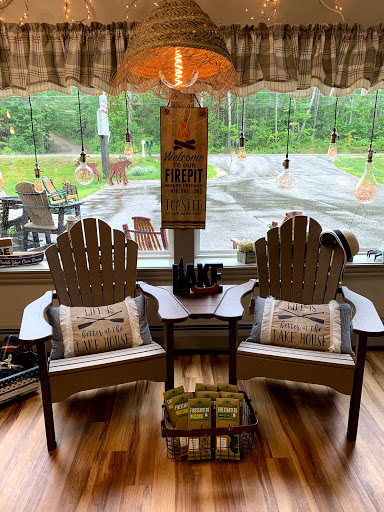 Mainely Rustic