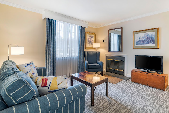 The Harraseeket Inn and Event House by null