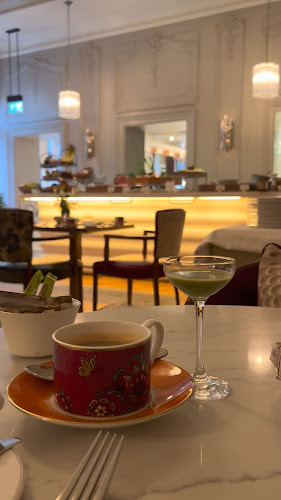 Reviews of The LaLee in London - Restaurant
