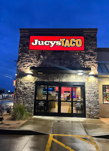 Jucys Taco
