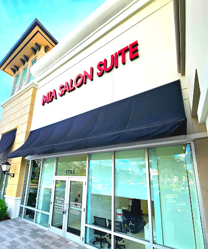 Mia salon Suite