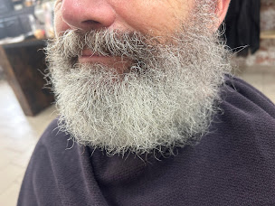 Photo n°6 de Passion Coiffure à Châtillon-sur-Loire (Salon de coiffure)