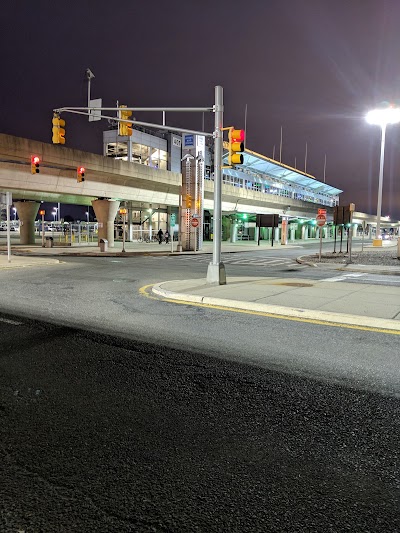 Lefferts Blvd Station