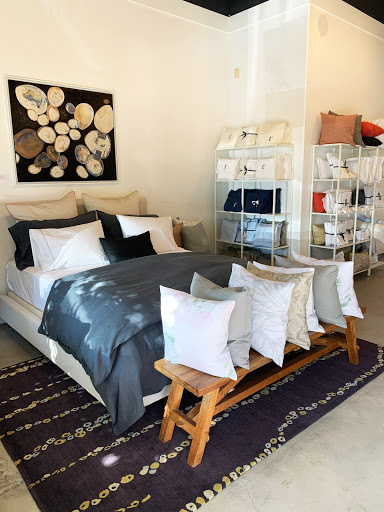 Huddleson Linens - Thumbnail