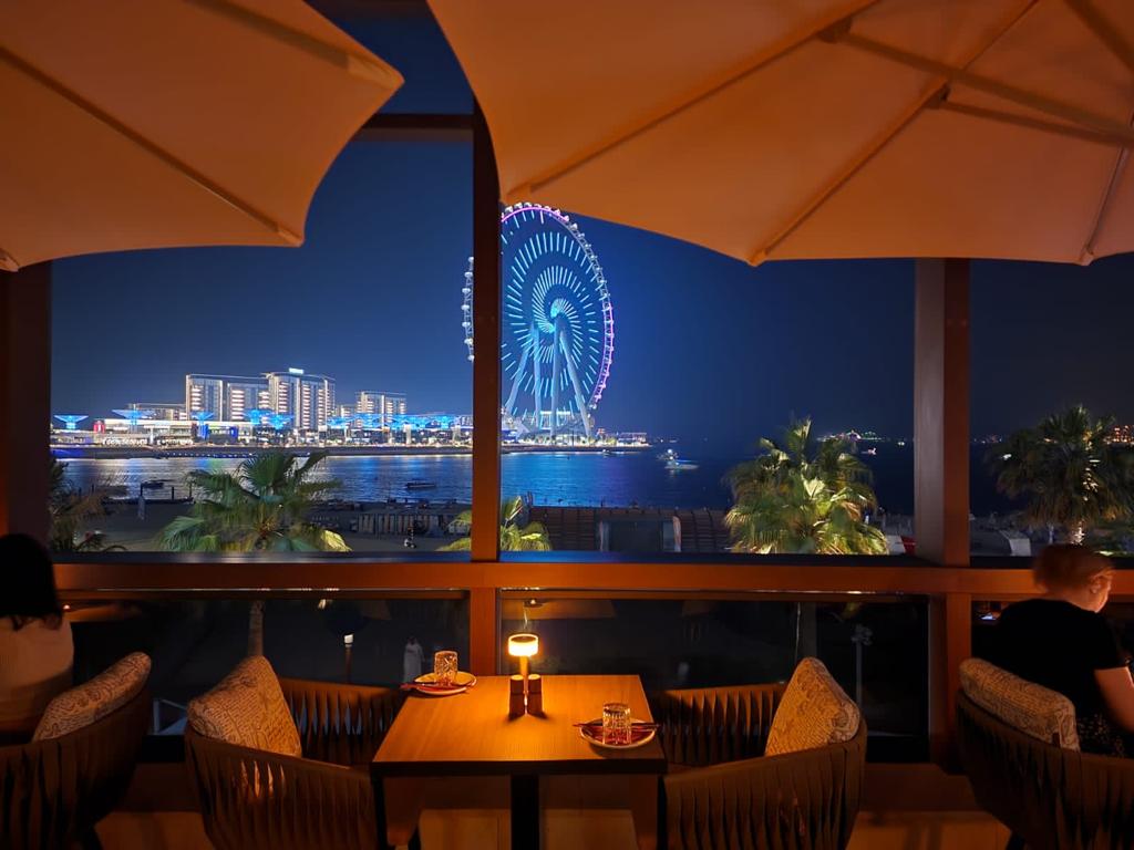 ذي بيتشير شوب جريل دبي - صورة 2