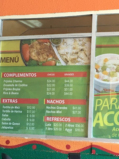 Photos of Pollo Brujo