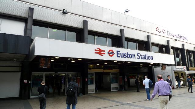 Euston Station Taxi Rank, Author: Taxi Euston Station