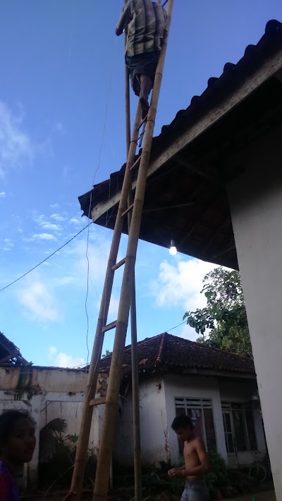 Photos of Kantorpos Gapura