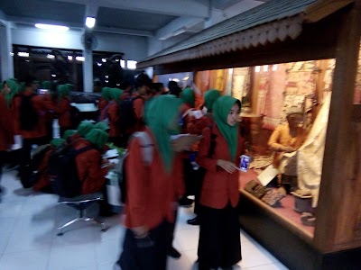 Photos of SMA Negeri 1 Gondang