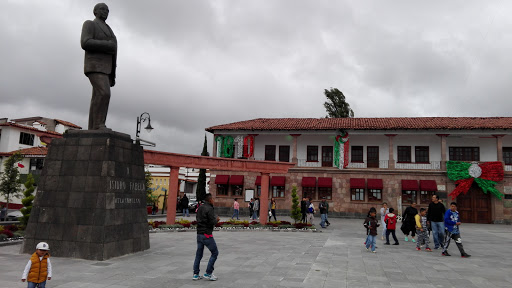Isidro Fabela Monument - Thumbnail