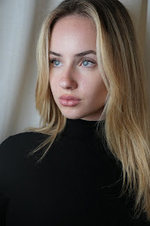 Photo n°22 de LASHOLOGIES -Extension de cils, rehaussement de cil/sourcils (Browlift), Epilation au fil Bordeaux à Bordeaux (Centre de formation)