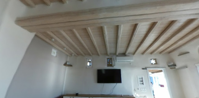 Αξιολογήσεις για το PELIÁS workshops & seminars hall in Tinos​ στην Εξωμβούργο - Γιατρός