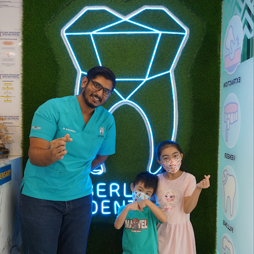 Klinik Pergigian Berlian Dental , Bandar Sungai Emas , Banting