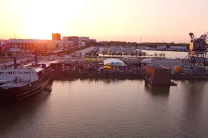IBOAT image
