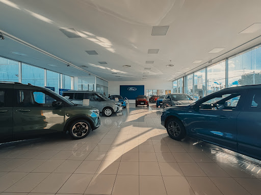 Ford Centro Auto - Thumbnail