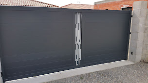 Photo n°26 de G . P . A à Caraman (Entrepreneur spécialisé dans les clôtures)