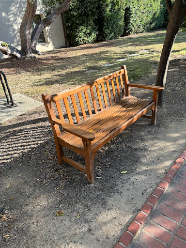 Caltech Store - Visual