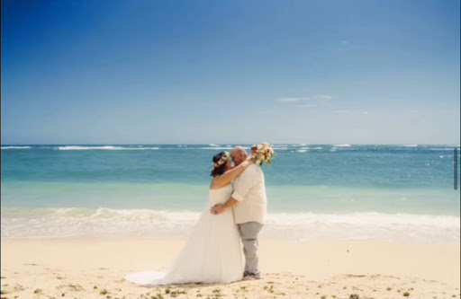 Hawaii/Oahu Hair & Makeup by Izumi - Thumbnail