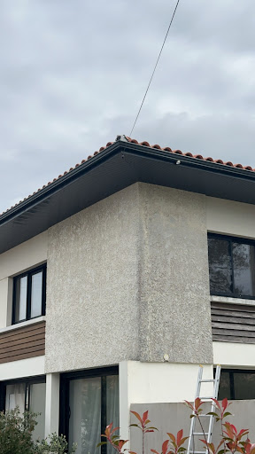 Photo de AFT Toiture - Couvreur Gironde à Bruges (33520)