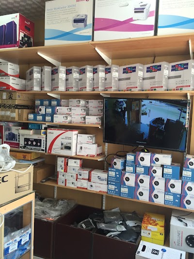 electronics-store