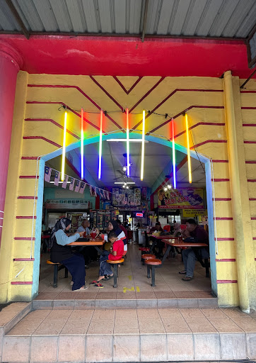 RESTORAN TOMYAM E SAINA