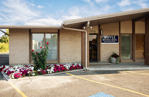 Boyle Family Dental