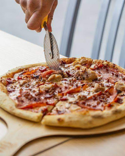 Photo 3 - Fun Pizza