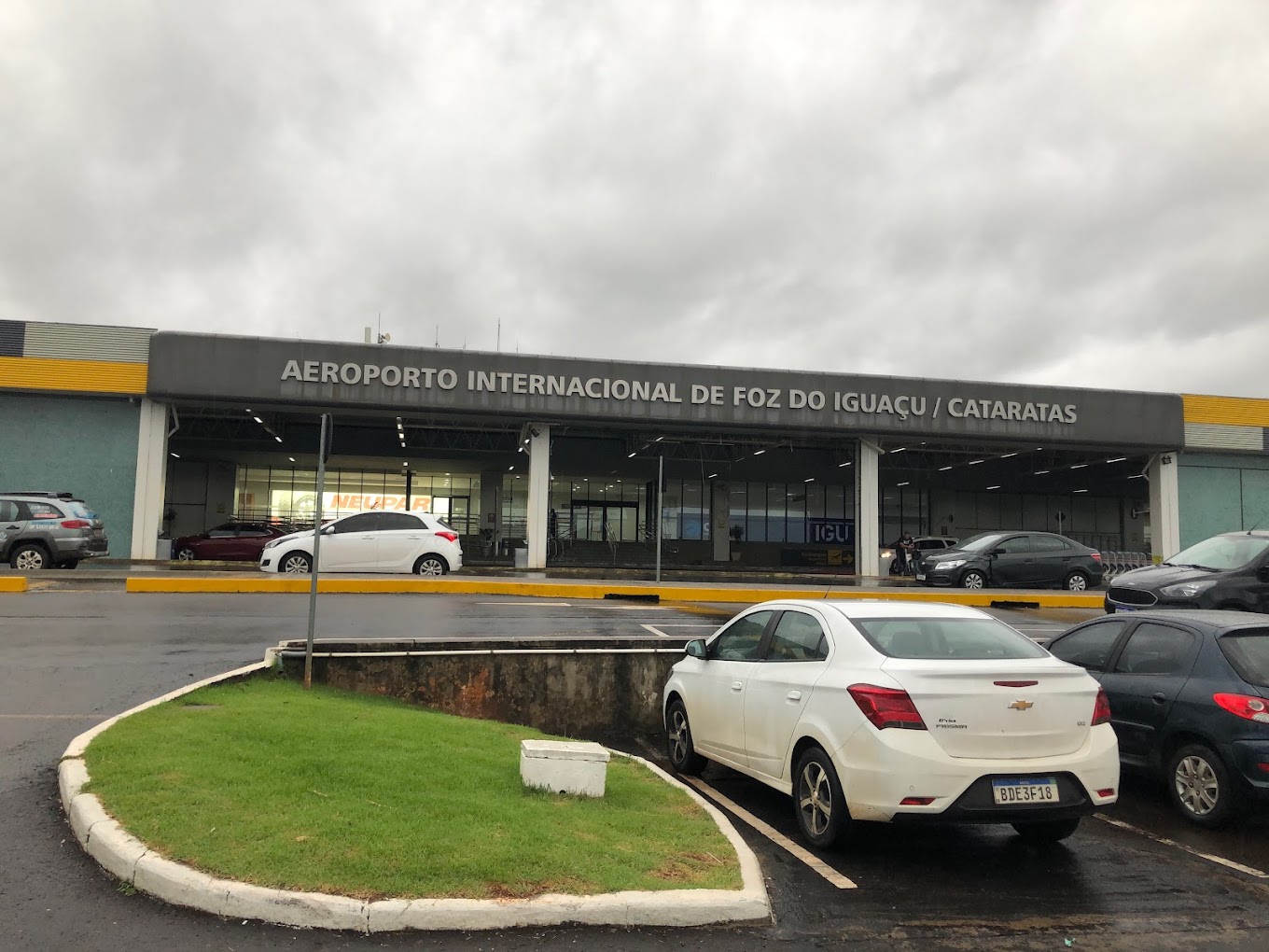 Foz do Iguacu Airport parking lot, Foz do Iguacu