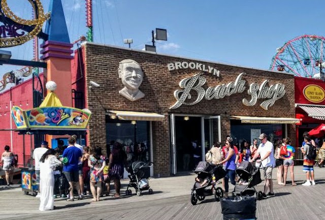 Brooklyn Beach Shop