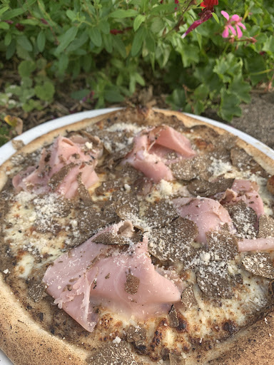 Photo 2 - La Tour de Pizz' by Steph