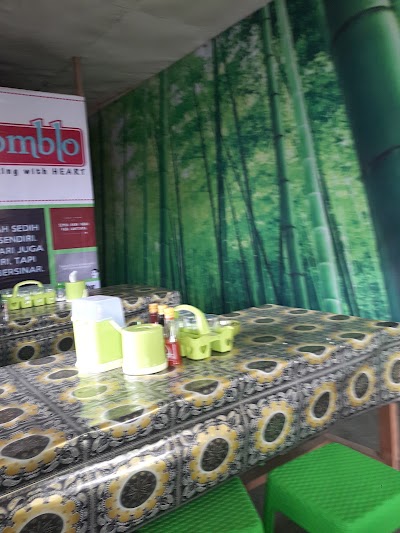 Photos of Chef Jomblo